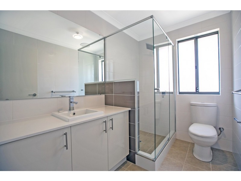 11 Clague Street, Rivervale WA 6103