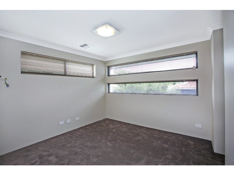 11 Clague Street, Rivervale WA 6103