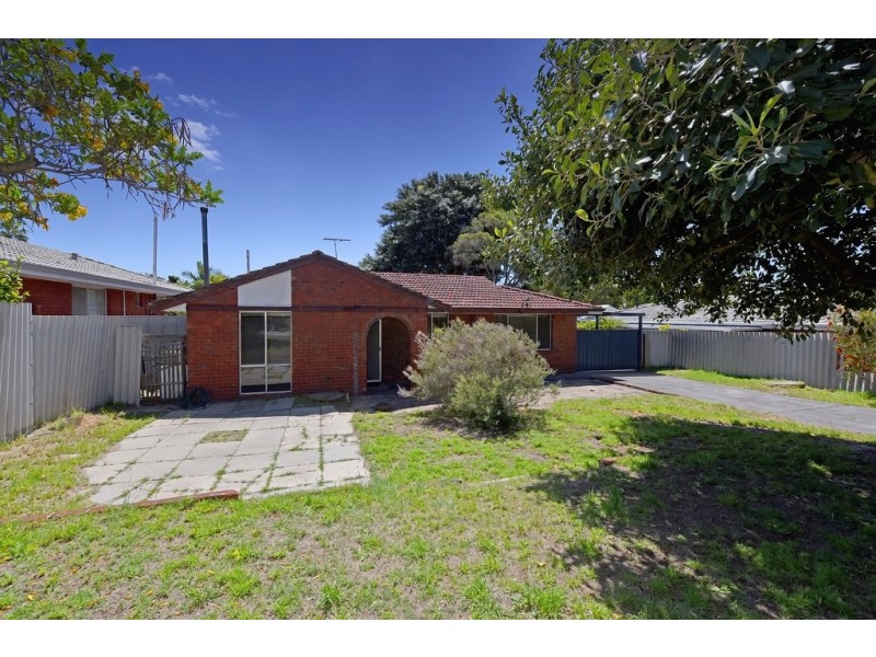 114 Cortis Way, Langford WA 6147