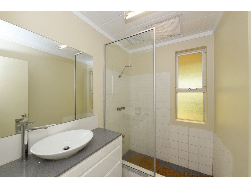 114 Cortis Way, Langford WA 6147