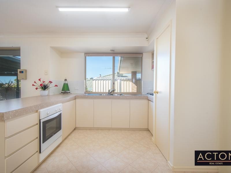 26 Banfield Grove, Clarkson WA 6030