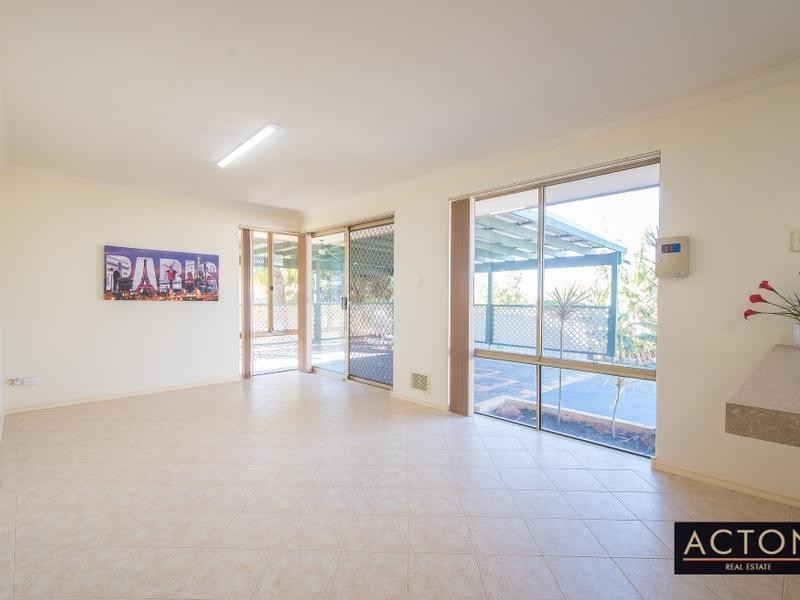 26 Banfield Grove, Clarkson WA 6030