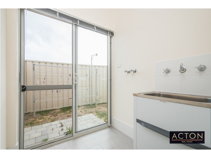 73 Eastwall Parkway, Butler WA 6036