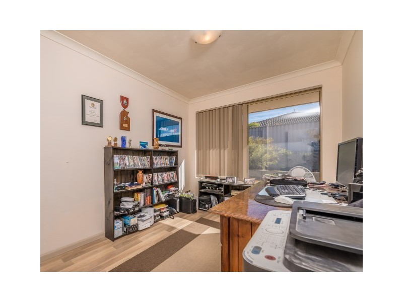 1 Ceduna Way, Quinns Rocks WA 6030