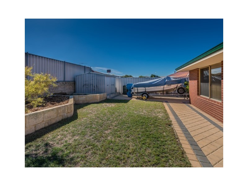 1 Ceduna Way, Quinns Rocks WA 6030