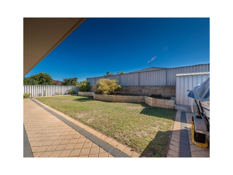 1 Ceduna Way, Quinns Rocks WA 6030
