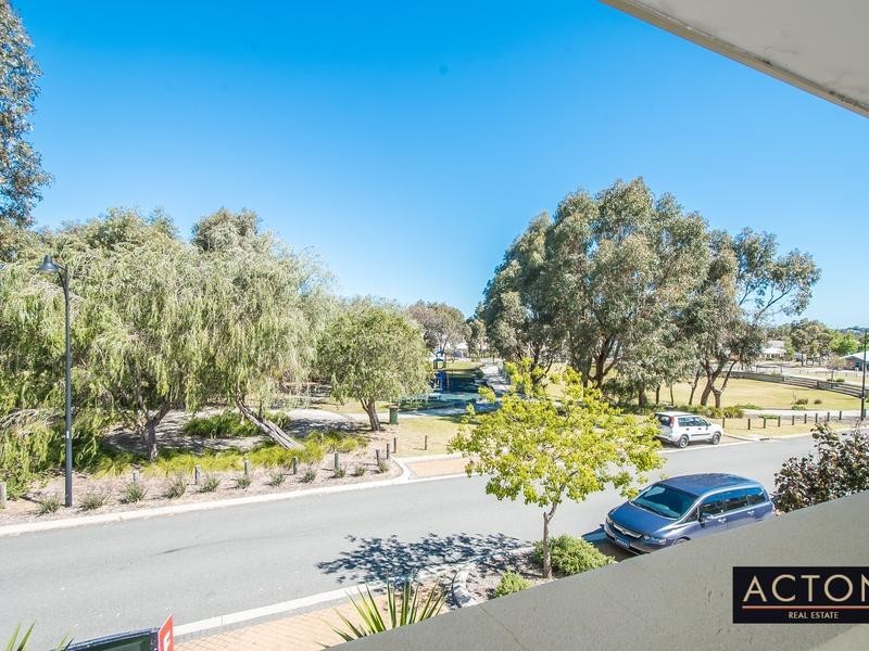 29 Nankeen Circle, Tapping WA 6065