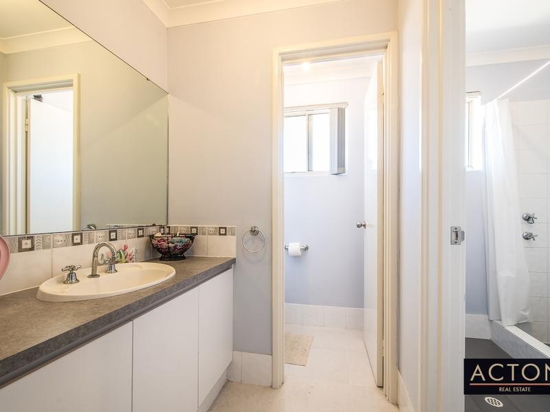 29 Nankeen Circle, Tapping WA 6065