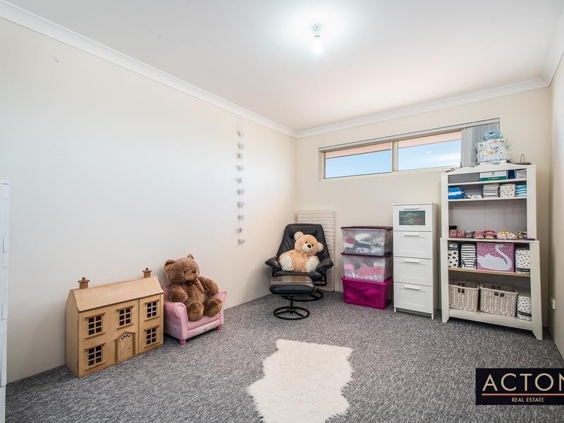 29 Nankeen Circle, Tapping WA 6065