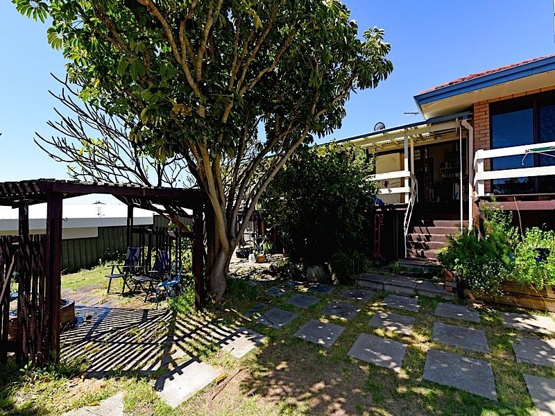 5 Lilika Road, City Beach WA 6015