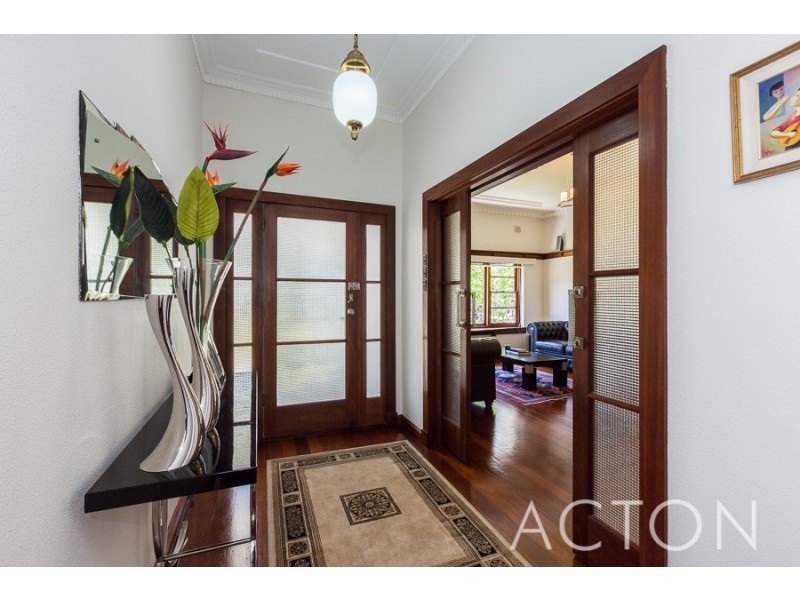 101 TYRELL STREET, Nedlands WA 6009