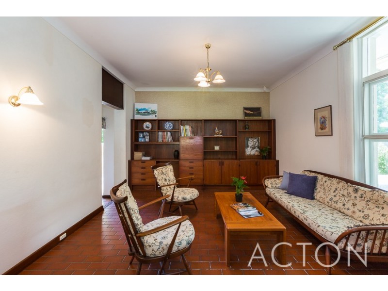 28 Lifford Road, Floreat WA 6014