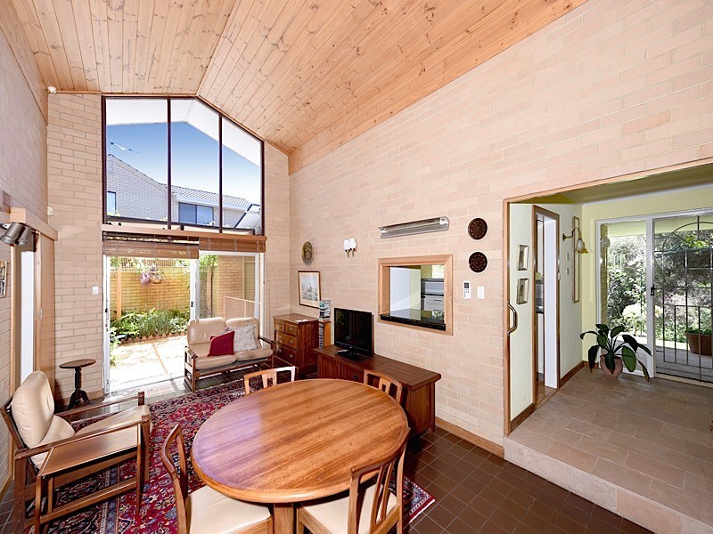 17 Launceston Avenue, City Beach WA 6015