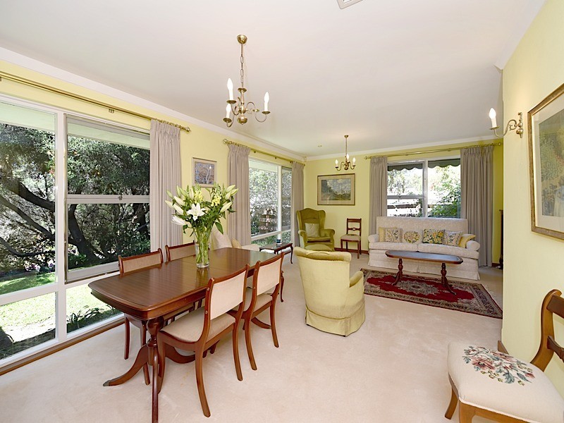 17 Launceston Avenue, City Beach WA 6015