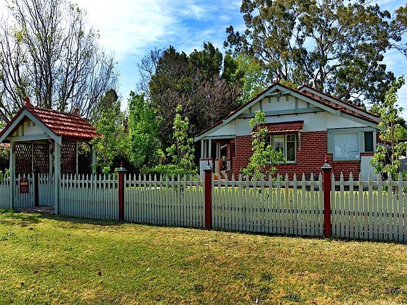 44 Harcourt Street, Bassendean WA 6054