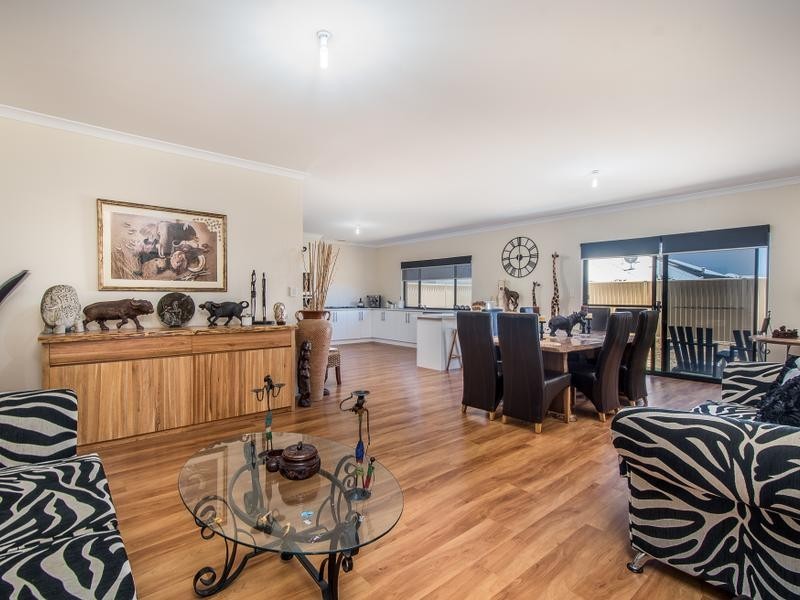 12 Tyringa Crescent, Burns Beach WA 6028