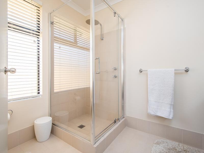 12 Tyringa Crescent, Burns Beach WA 6028