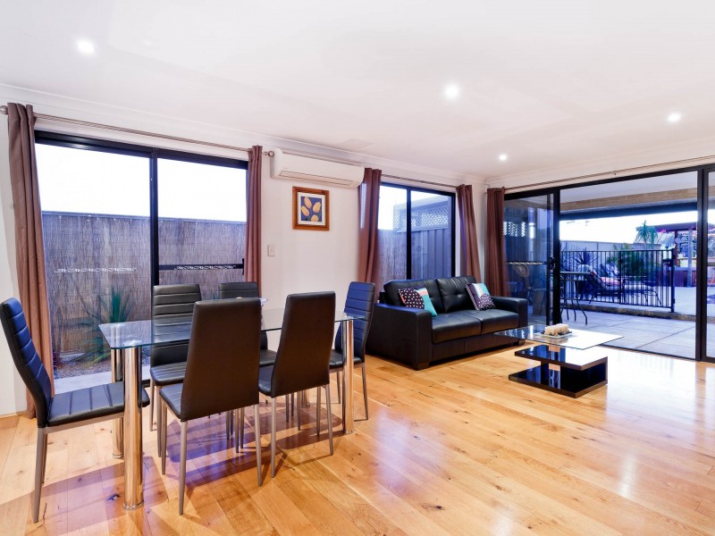 40 Clevedon Place, Kallaroo WA 6025