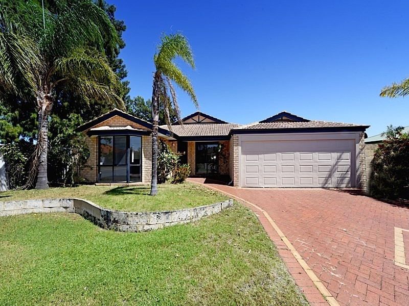 19 Kanani Drive, Canning Vale WA 6155