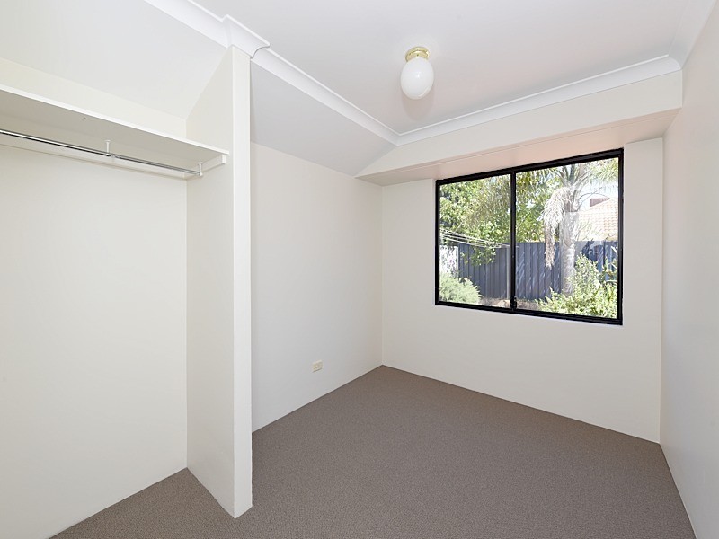 19 Kanani Drive, Canning Vale WA 6155