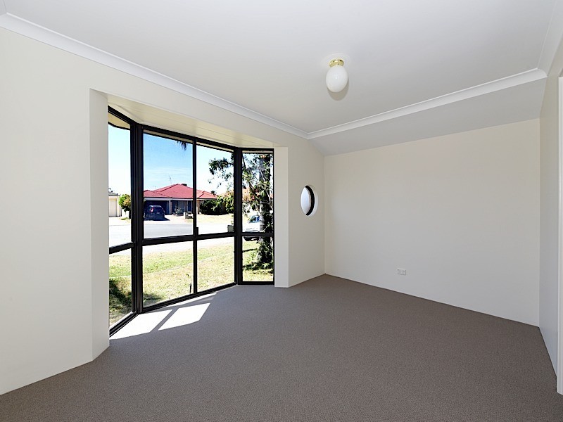 19 Kanani Drive, Canning Vale WA 6155