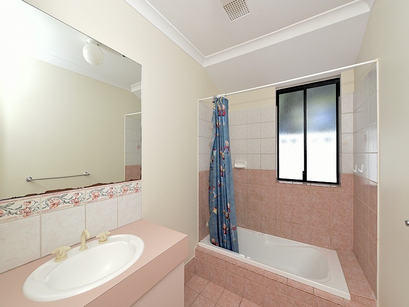 19 Kanani Drive, Canning Vale WA 6155