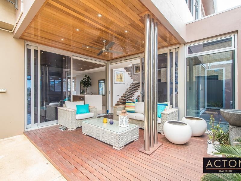 20 ALEXANDRIA VIEW., Mindarie WA 6030