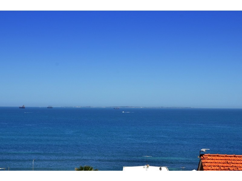 3/8 AVONMORE TERRACE, Cottesloe WA 6011