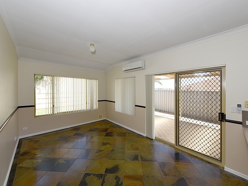 74 Stonehaven Parade, Kinross WA 6028