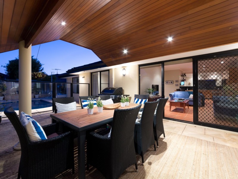 34 Centennial Gardens, Hillarys WA 6025