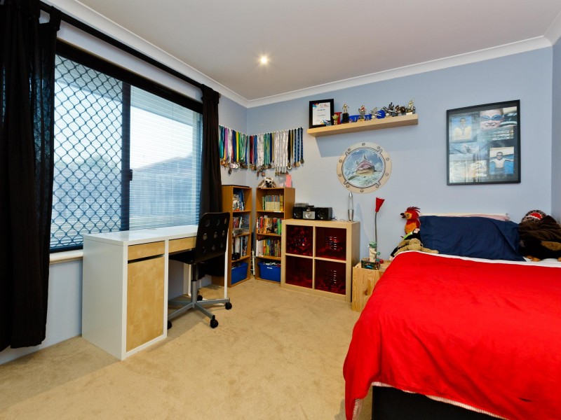 34 Centennial Gardens, Hillarys WA 6025