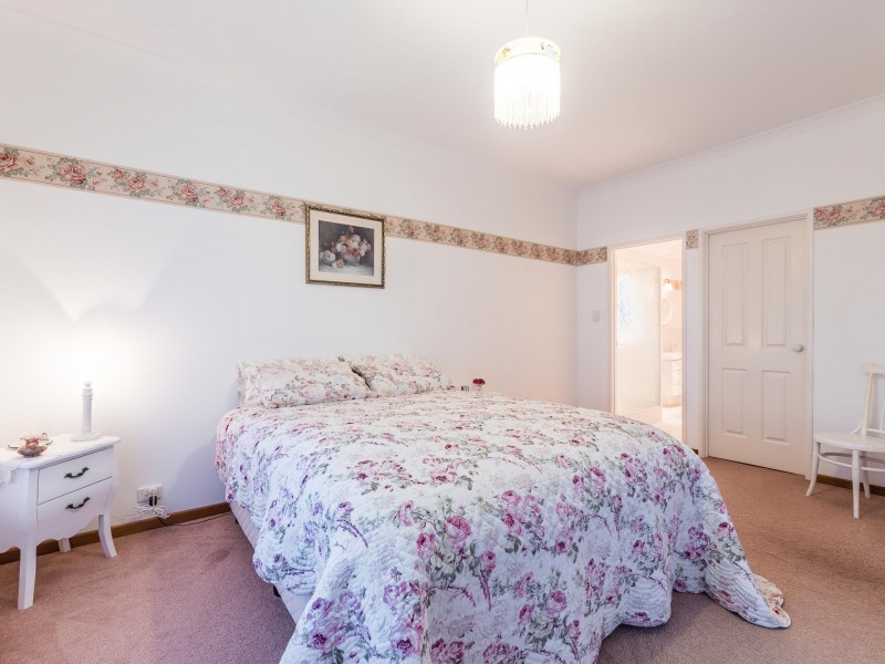 93 Flinders Avenue, Hillarys WA 6025