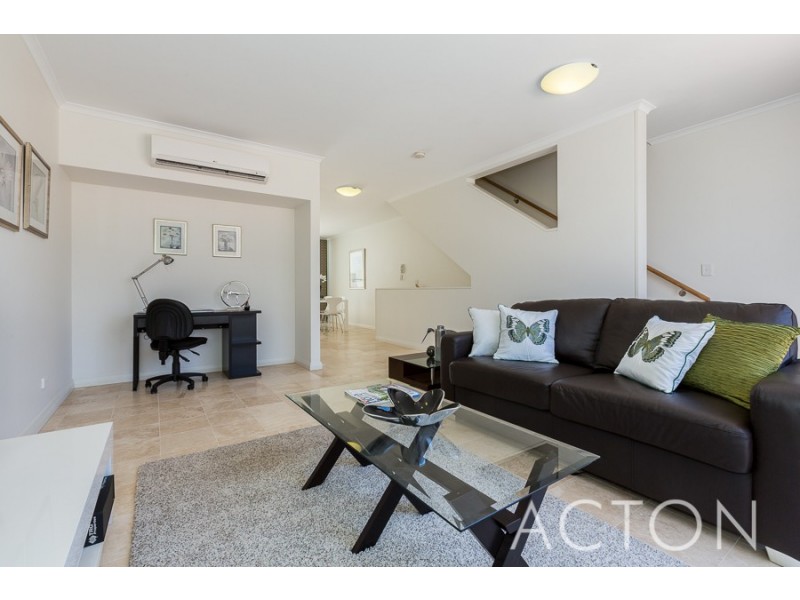 3/10 Athletes Parade, Floreat WA 6014