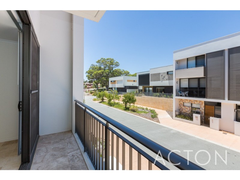 3/10 Athletes Parade, Floreat WA 6014