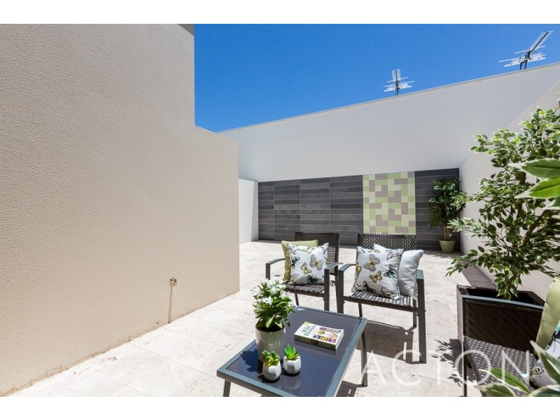 3/10 Athletes Parade, Floreat WA 6014