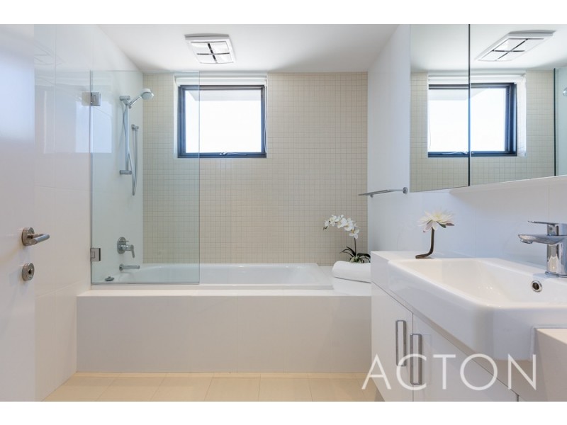 3/10 Athletes Parade, Floreat WA 6014