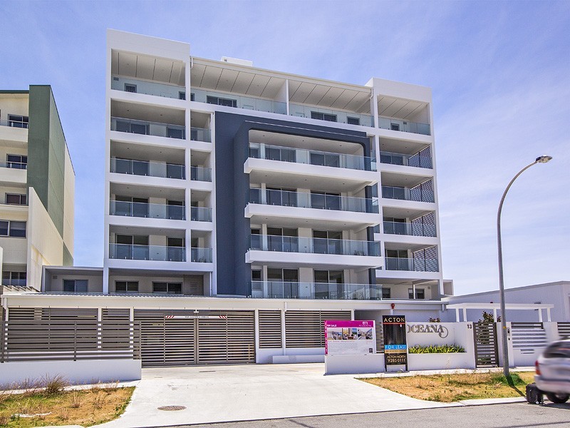 8 / 13 O’Connor Close, North Coogee WA 6163