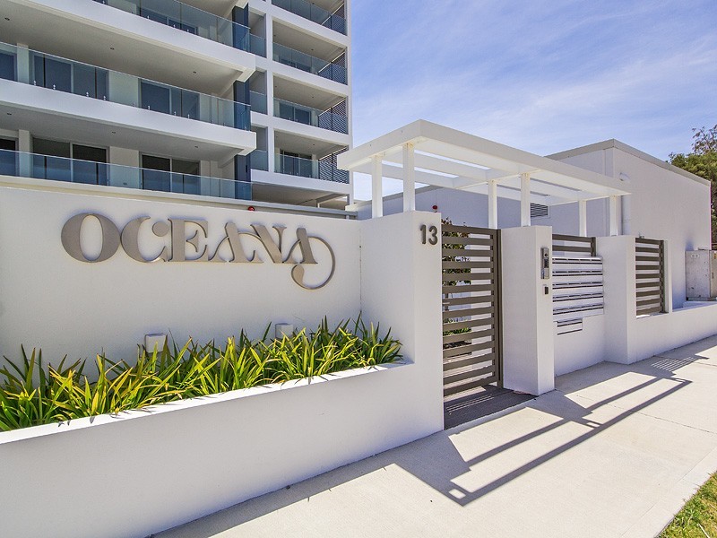 8 / 13 O’Connor Close, North Coogee WA 6163