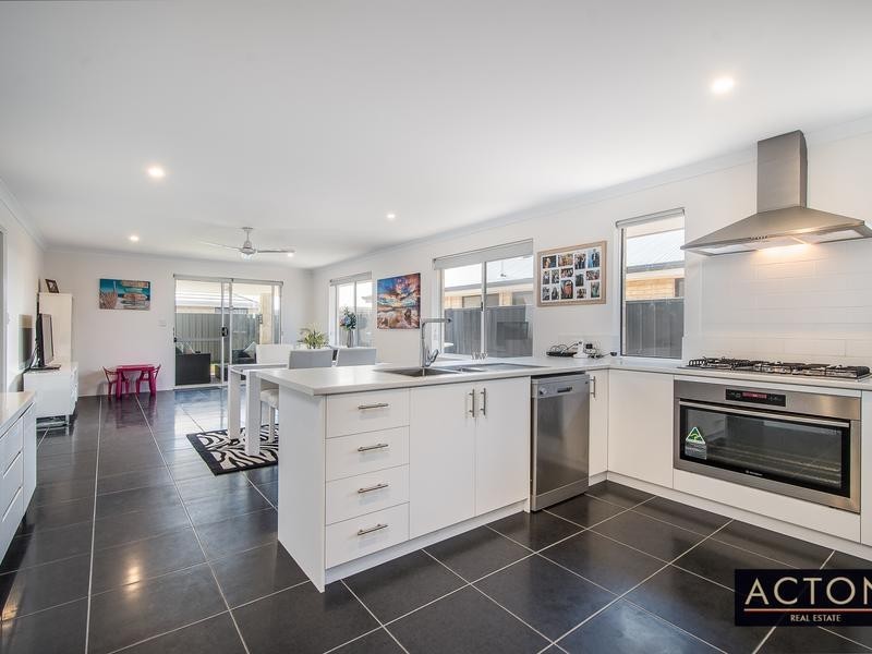 5 SEDDON PARADE, Alkimos WA 6038