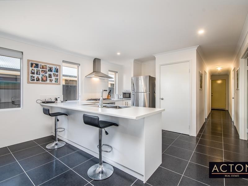 5 SEDDON PARADE, Alkimos WA 6038