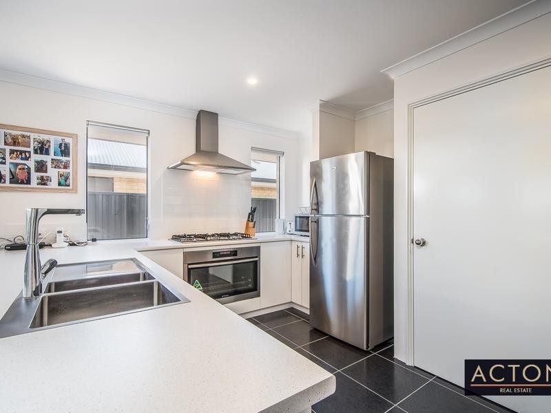 5 SEDDON PARADE, Alkimos WA 6038