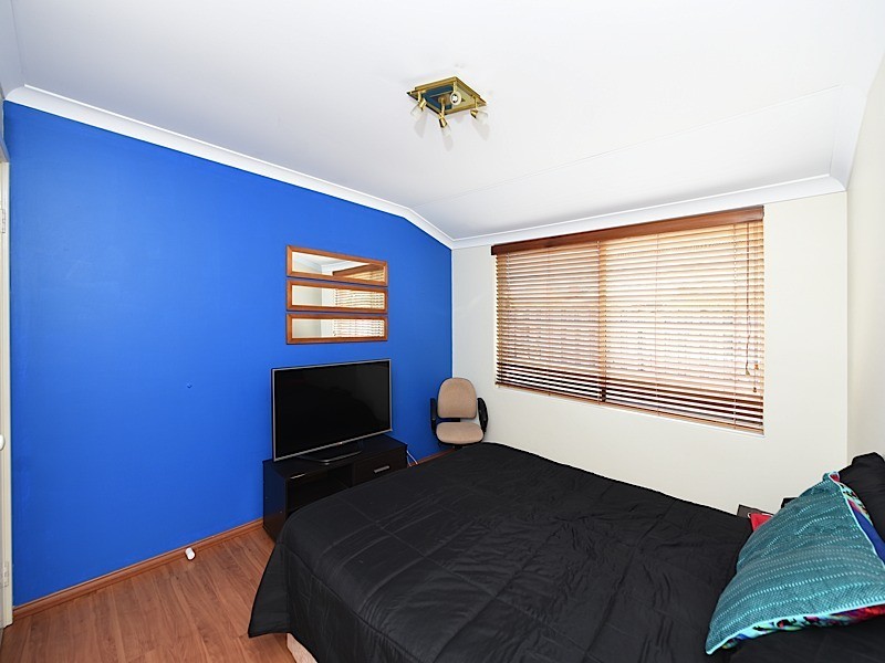 1 Karalla Elbow, Quinns Rocks WA 6030