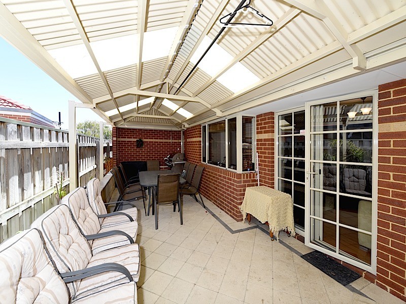 1 Karalla Elbow, Quinns Rocks WA 6030