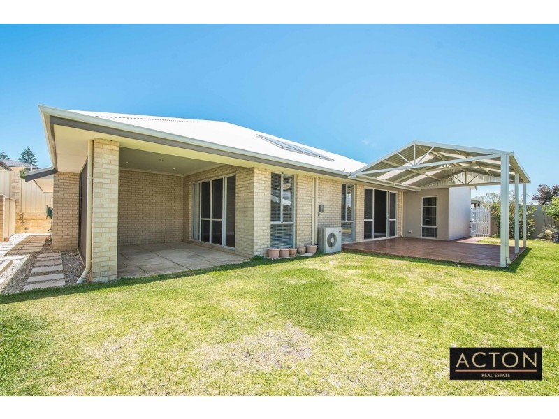 7 Halyard Crescent, Jindalee WA 6036