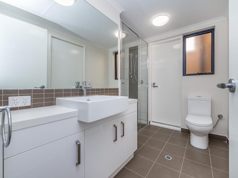 11/2 Commander Drive, Alkimos WA 6038