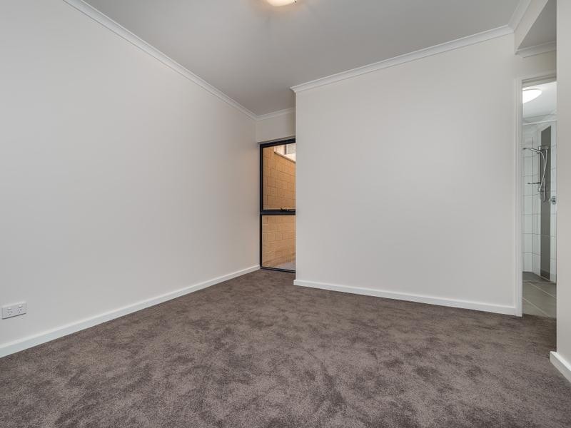 11/2 Commander Drive, Alkimos WA 6038