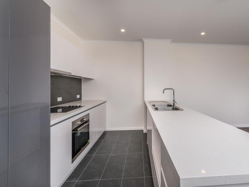 12/2 Commander Drive, Alkimos WA 6038