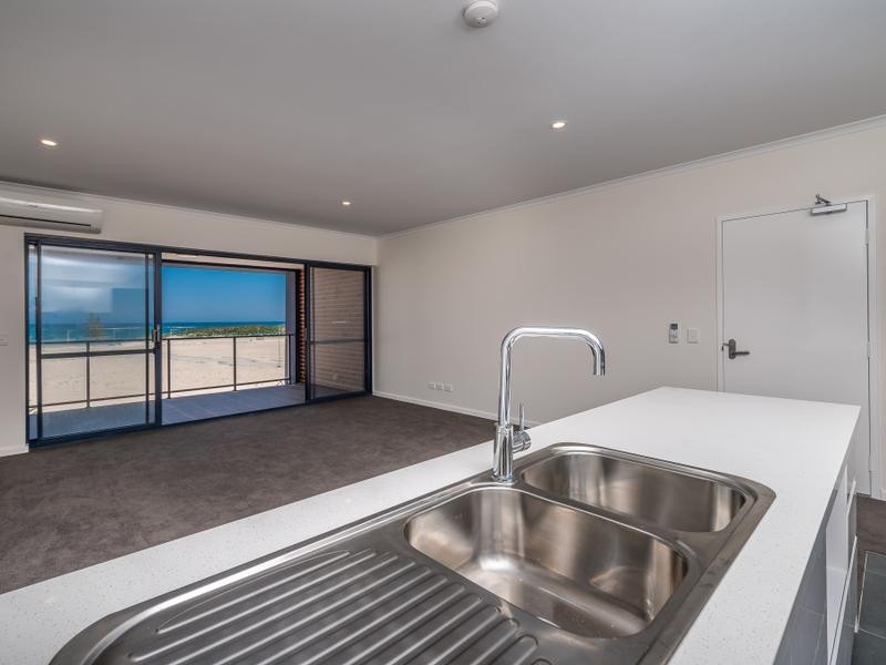 12/2 Commander Drive, Alkimos WA 6038