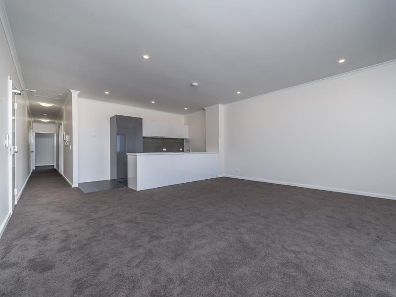 18/2 Commander Drive, Alkimos WA 6038