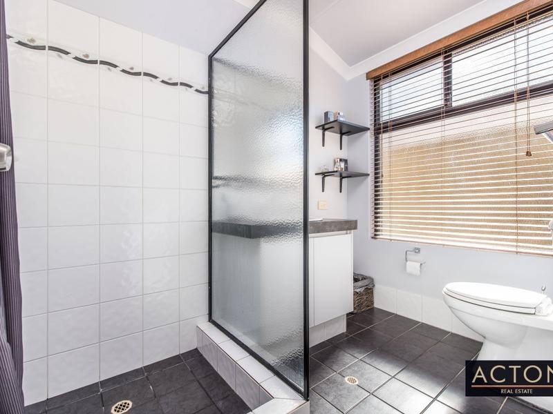 21 Tetbury Road, Butler WA 6036